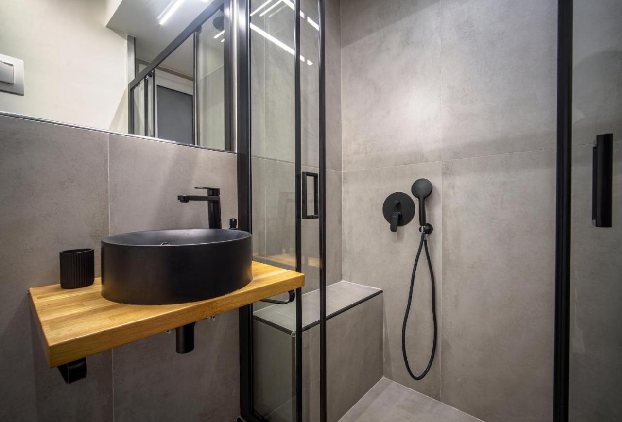 "Stay In Art" Kolonaki Luxury Apartment Athena Bagian luar foto