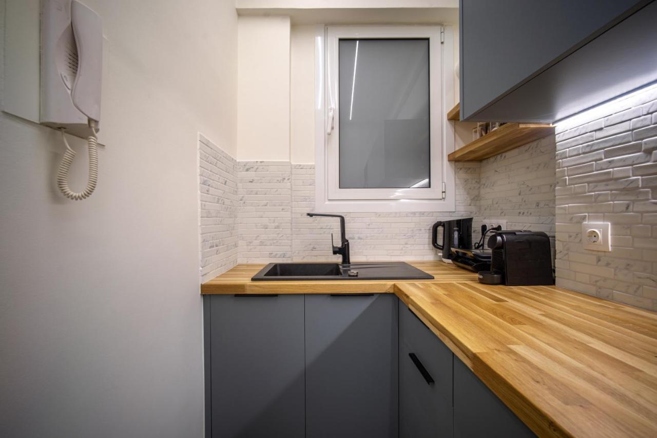 "Stay In Art" Kolonaki Luxury Apartment Athena Bagian luar foto
